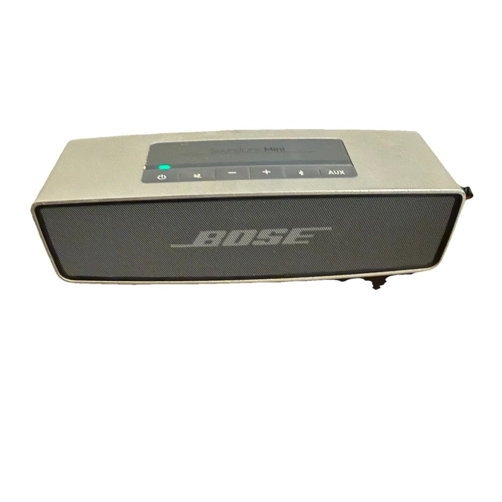 Bose Soundlink Mini Bluetooth Speaker Model 413295 With Charging Cord Tested